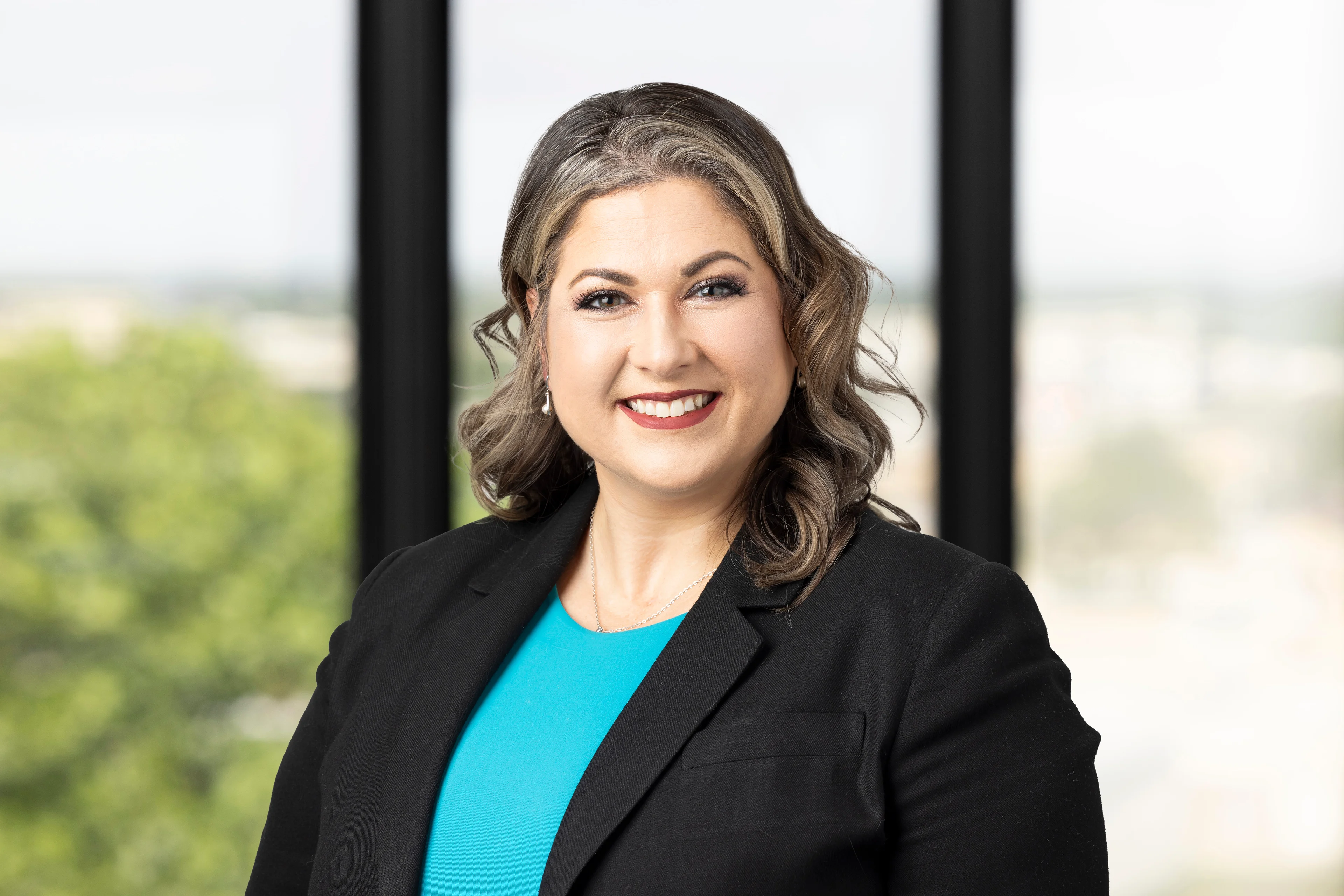 Amy Estes Headshot