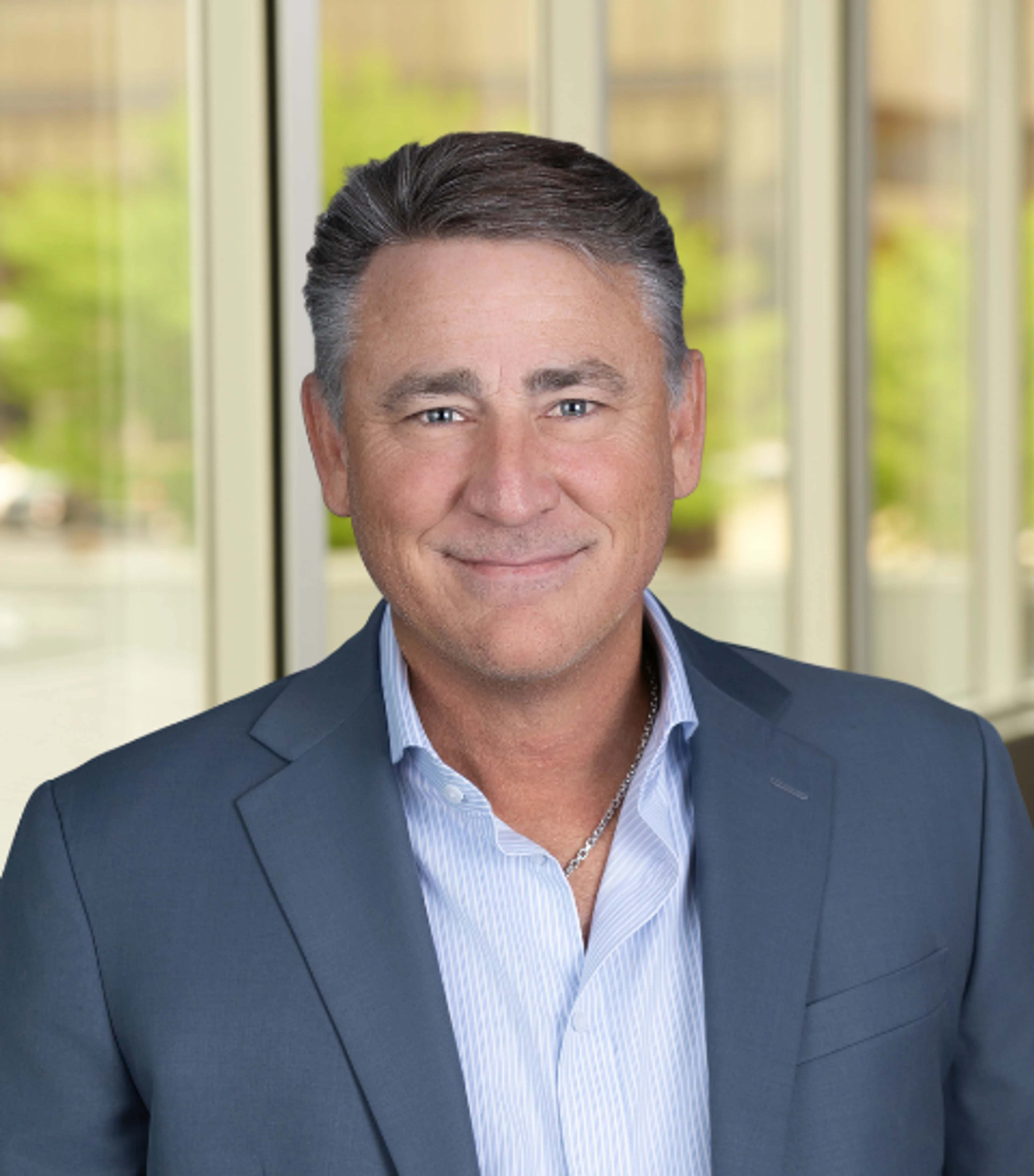 Justin Schaefer Headshot