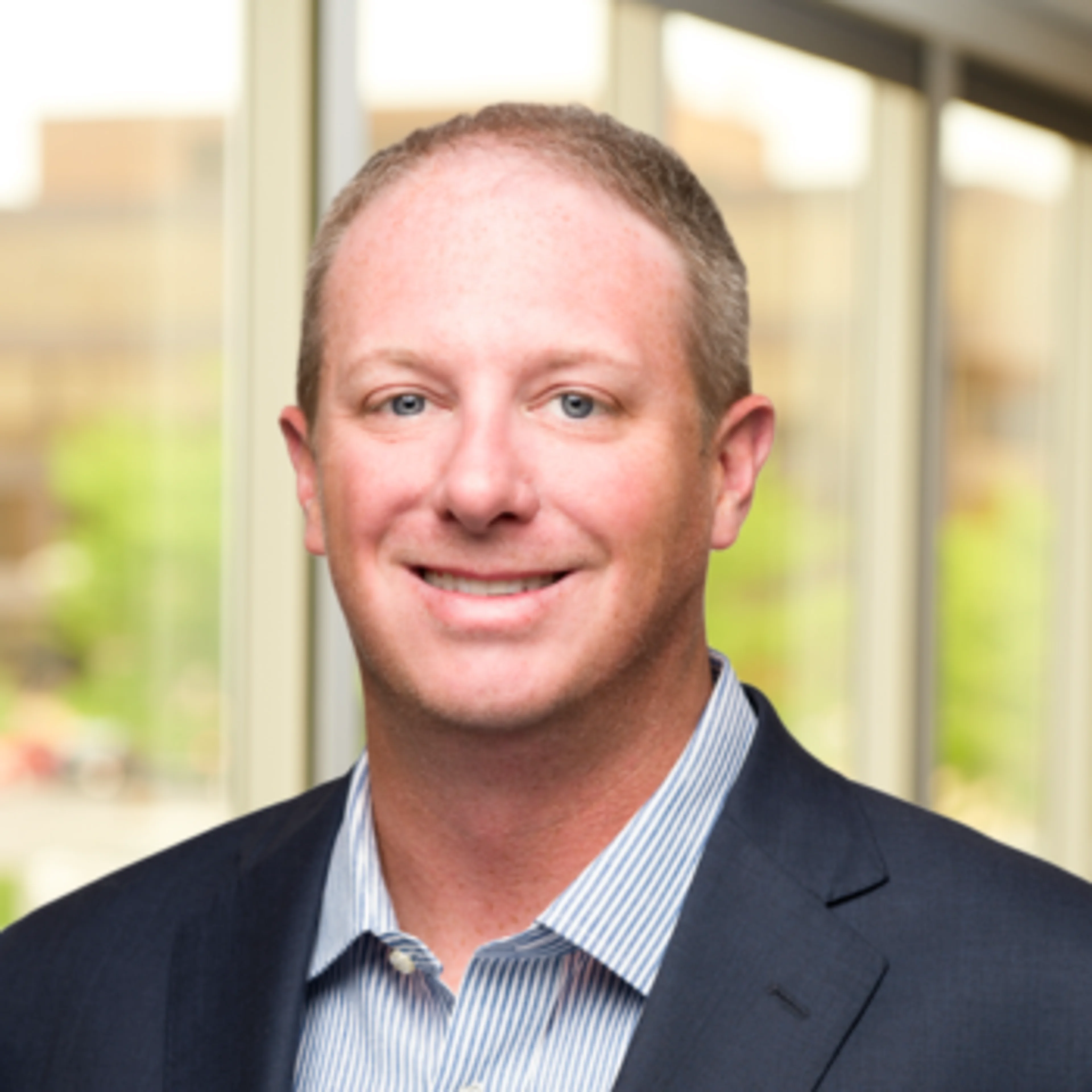 Jay Robbins Headshot