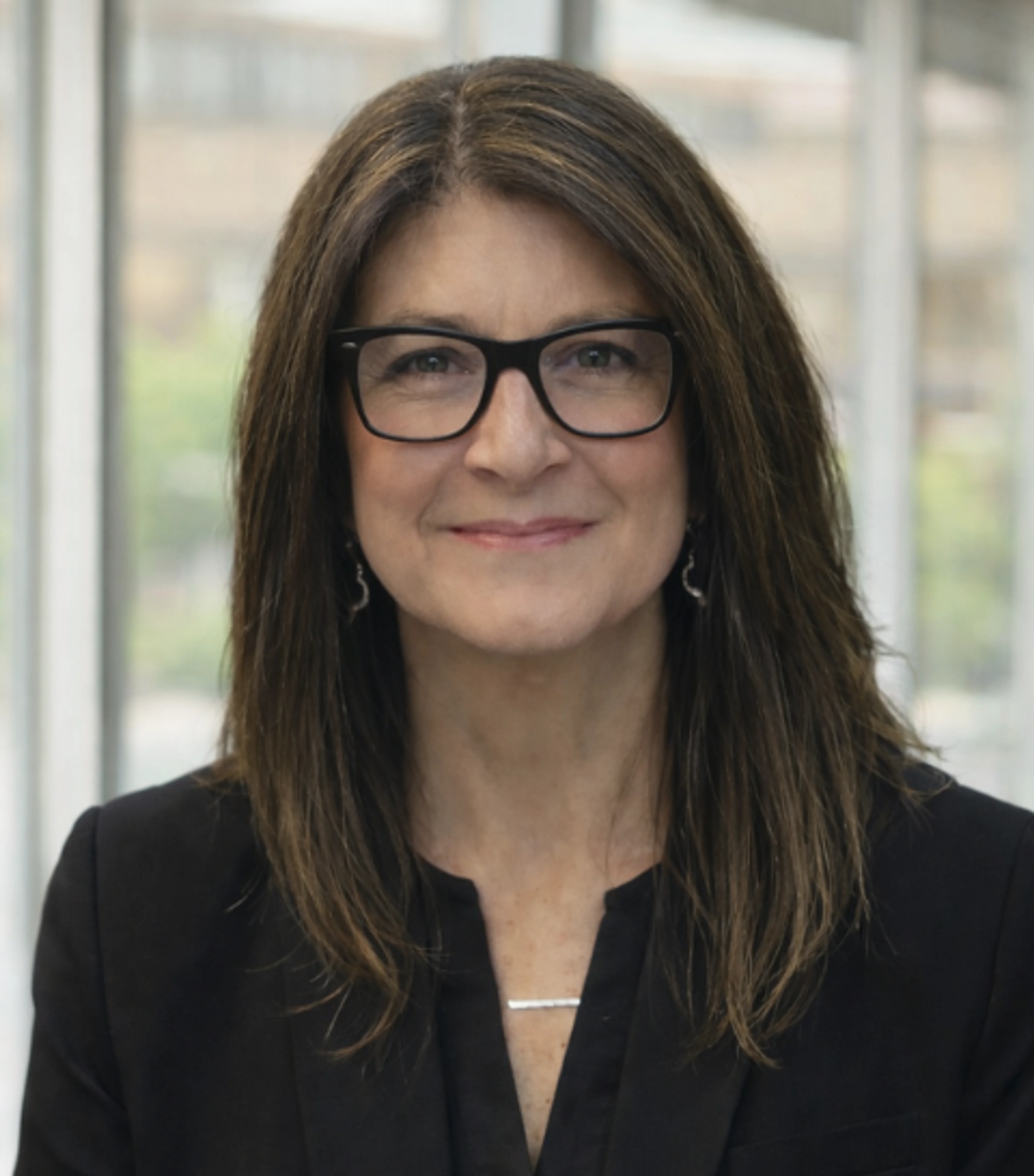 Laura Napoli Headshot