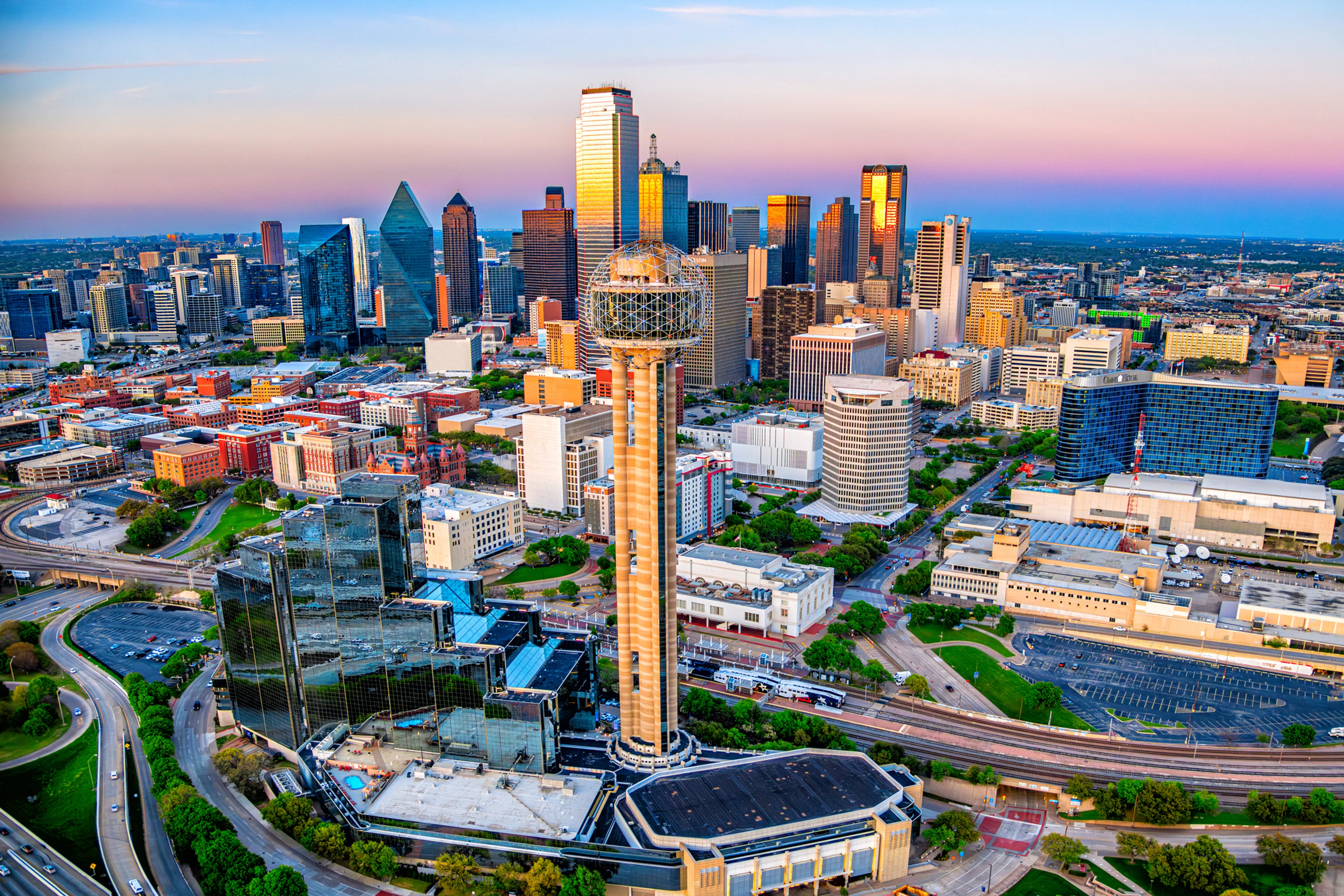 Dallas texas skyline for mid america lenders conference